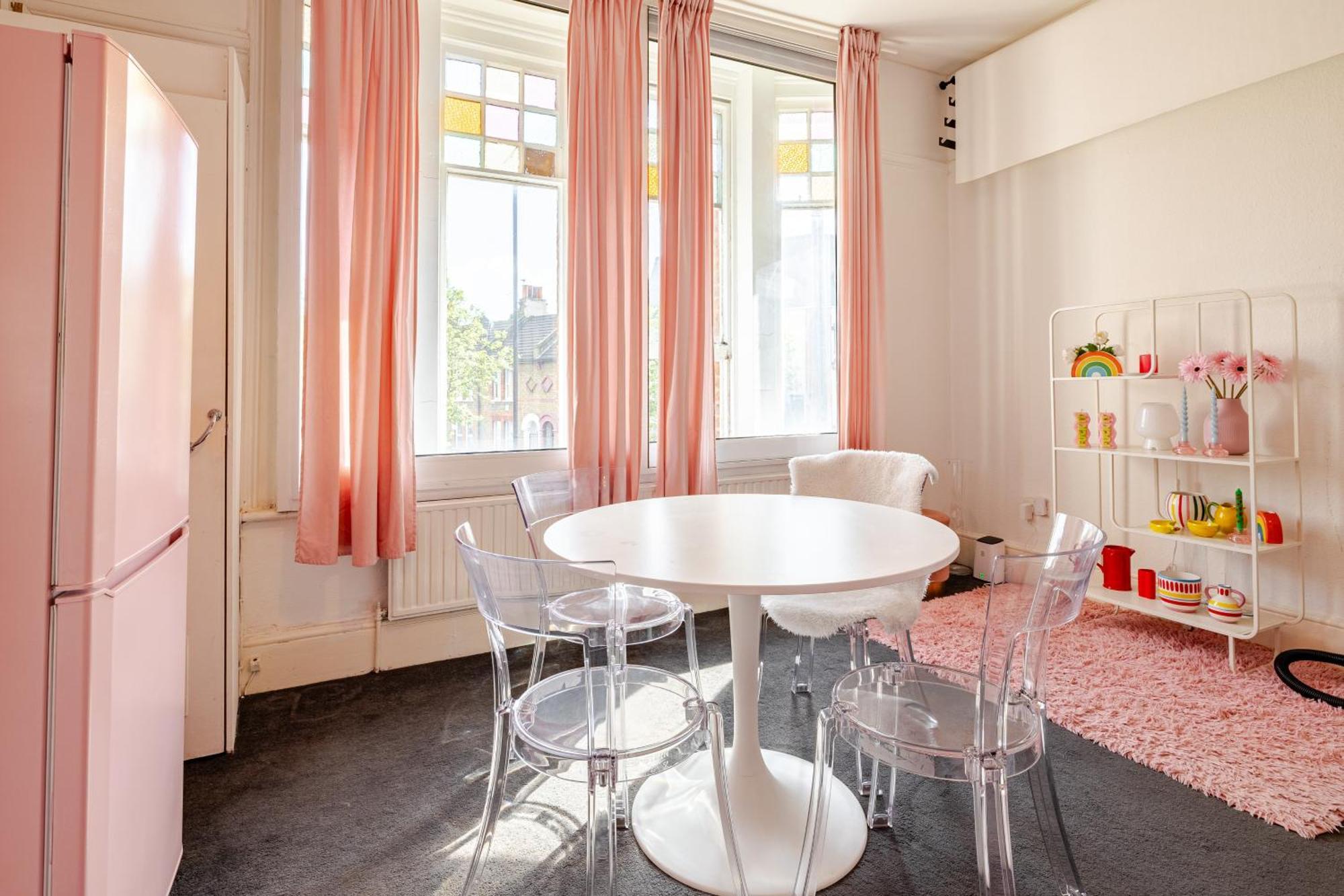 Apartament Barbies Dream Flat Londyn Zewnętrze zdjęcie